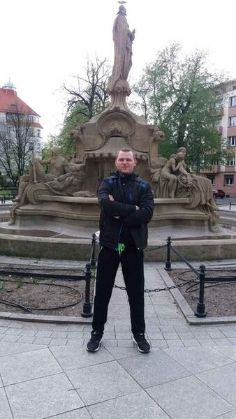  ,   Oleg, 51 ,   