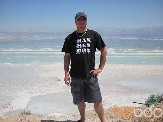  ,   Tudor, 46 ,  
