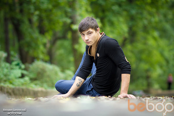  ,   Mike, 32 ,   
