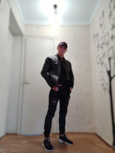 ,   Dima, 22 ,   ,   