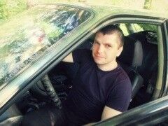  10613481  Sergei, 40 ,    
