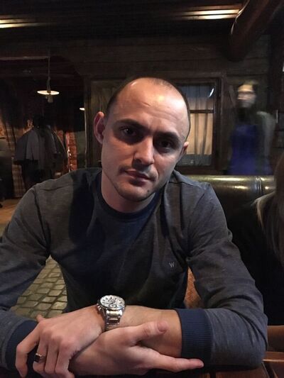  ,   Anton, 35 ,   ,   