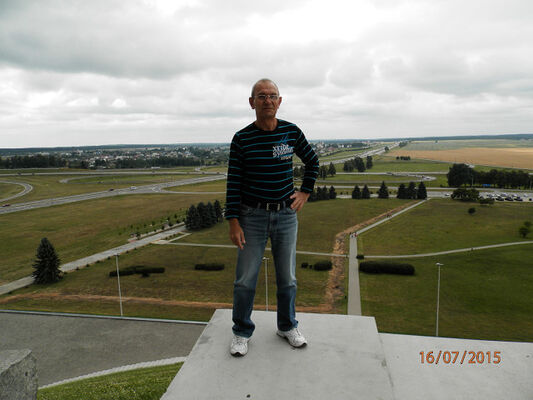 ,   Artur, 65 ,   