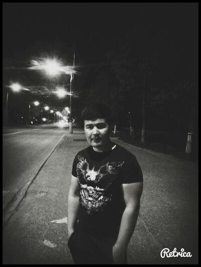  ,   Maks, 33 ,   ,   , c 