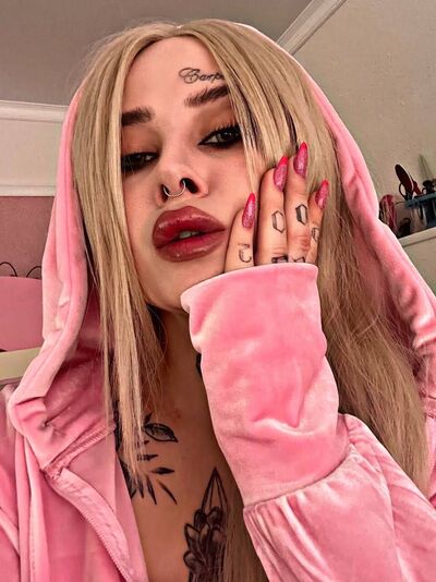  ,   Marie, 22 ,     , c 