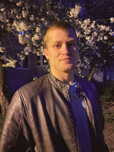  ,   Vlad, 30 ,   ,   