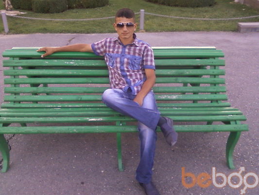  ,   Hayk, 32 ,   
