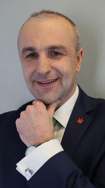  ,   Salvador, 59 ,   ,   , c 