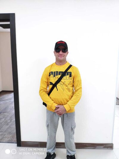  ,   Vladimir, 40 ,   ,   , c , 
