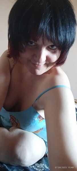  ,   Lana, 40 ,   ,   , c , 
