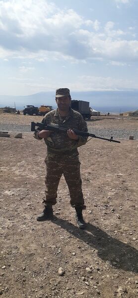  ,   Artur, 42 ,   ,   , c 