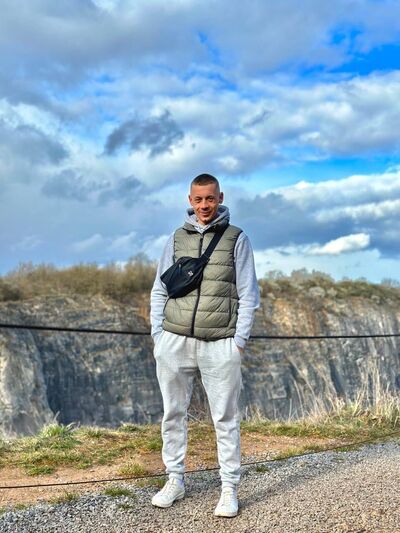  Praha,   , 30 ,   c 