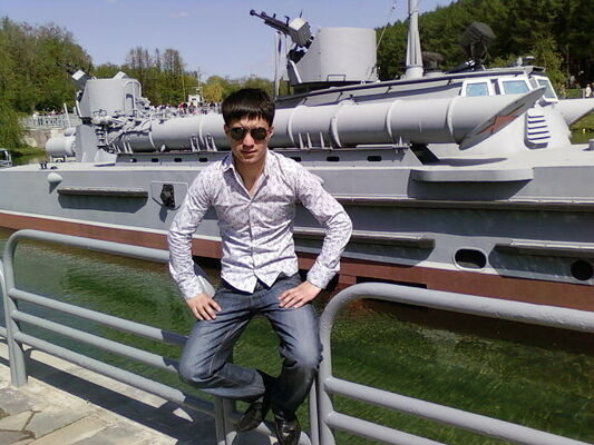  ,   Rustam, 34 ,  