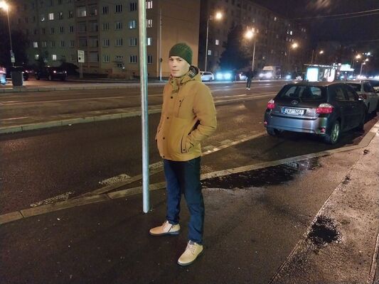  Praha,   Valiyev, 34 ,   ,   