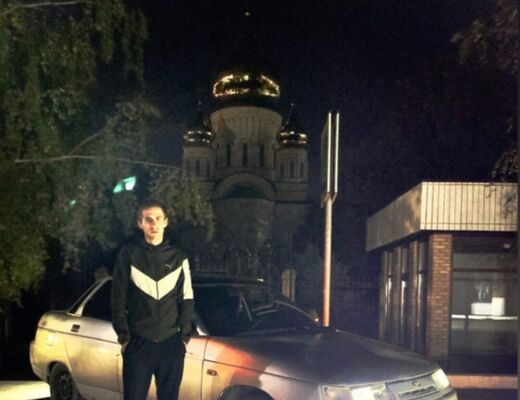  ,   Maxim, 26 ,   ,   