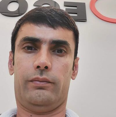  ,   Nik, 36 ,   ,   