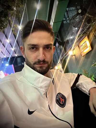  ,   Fikret, 28 ,   ,   , c 