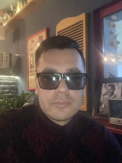  Cliffside Park,   Mike, 38 ,   ,   