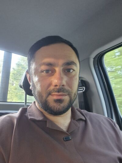  ,   Ibragim, 31 ,   ,   