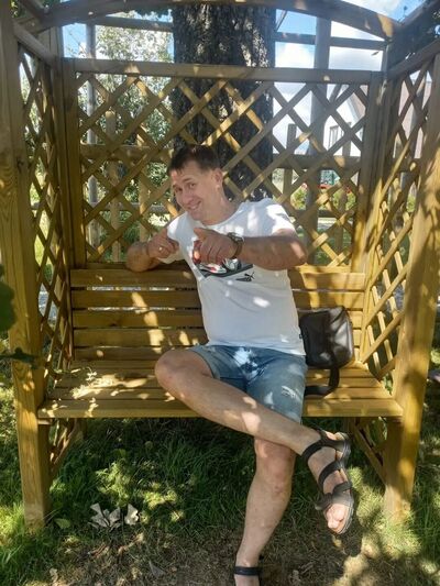  ,   Vladimir, 39 ,   ,   