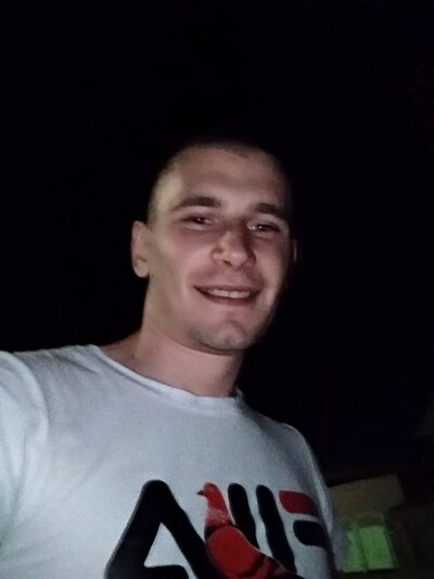  ,   Maksim, 31 ,   ,   