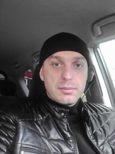  ,   Zviadi, 44 ,   ,   , c 