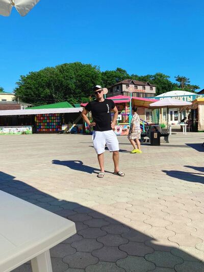  ,   Tony, 34 ,     , c , 