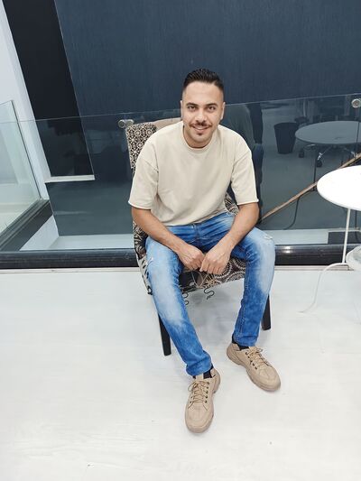  ,   Ashraf, 30 ,   ,   