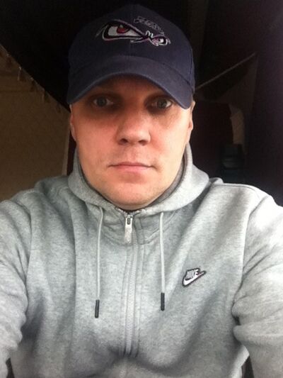 ,   Denis, 47 ,   ,   , c 