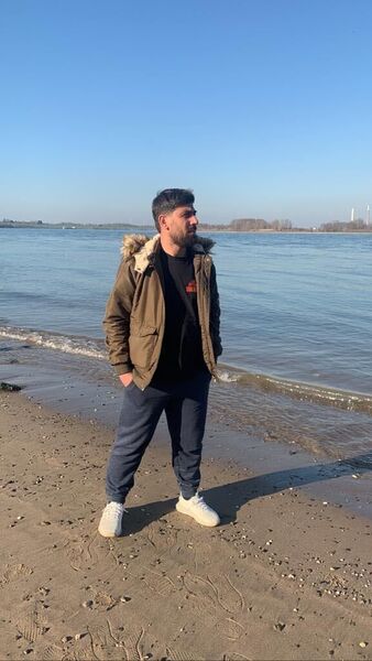  Rheinberg,   Teymur, 38 ,   ,   