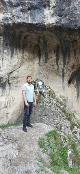  ,   Beka, 33 ,   ,   , c , 