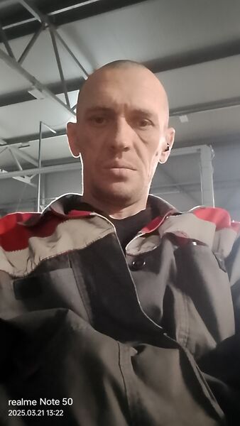   ,   Pavel, 42 ,   , c , 