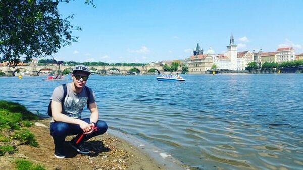  ,   Oleg, 35 ,   