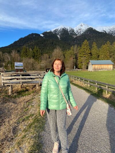  ,   Oksana, 50 ,   ,   