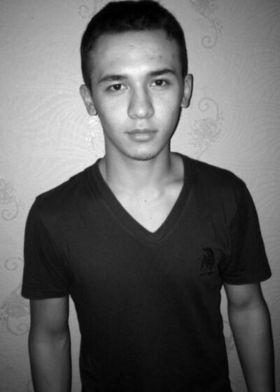  ,   Baur, 32 ,   