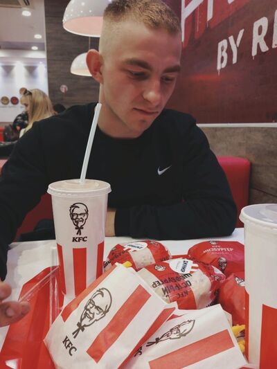  -,   Sergey, 23 ,   c 