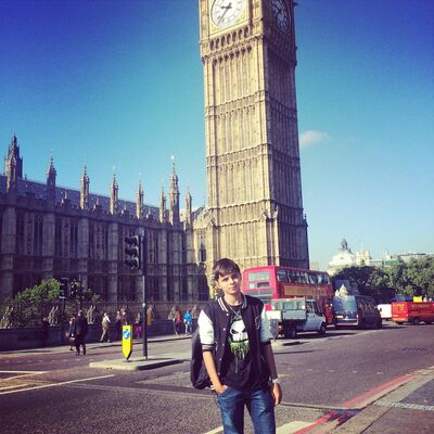  ,   Farid, 32 ,   ,   , c 