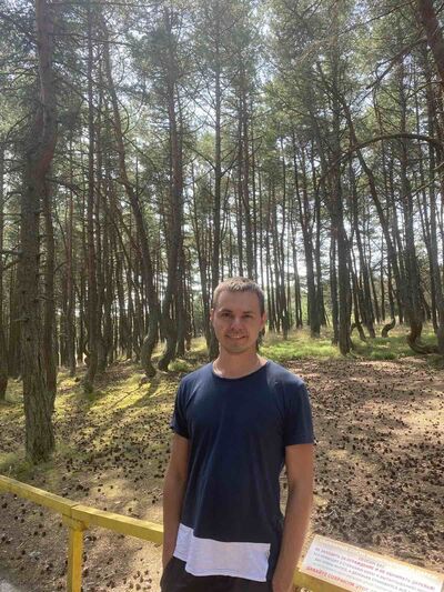 ,   Alex, 36 ,  