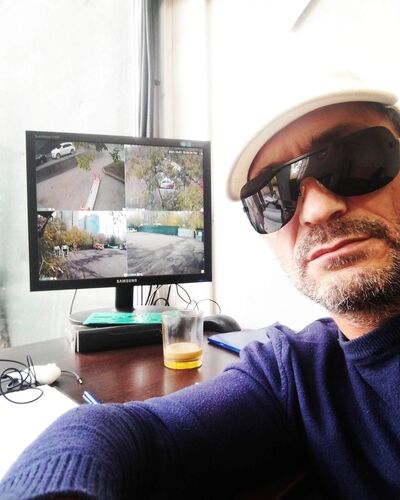  ,   Marsel, 48 ,   , 