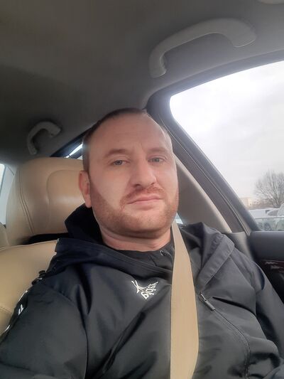  ,   Ivan, 39 ,   ,   