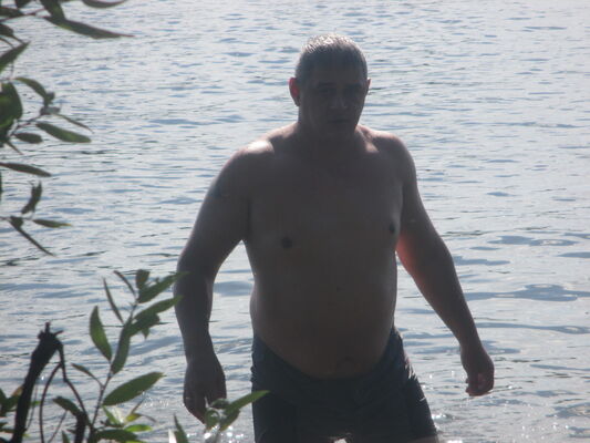  ,   Jurij, 52 ,   