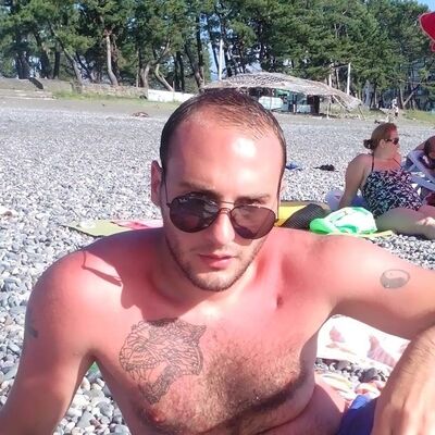  ,   Gio, 34 ,   ,   , c 