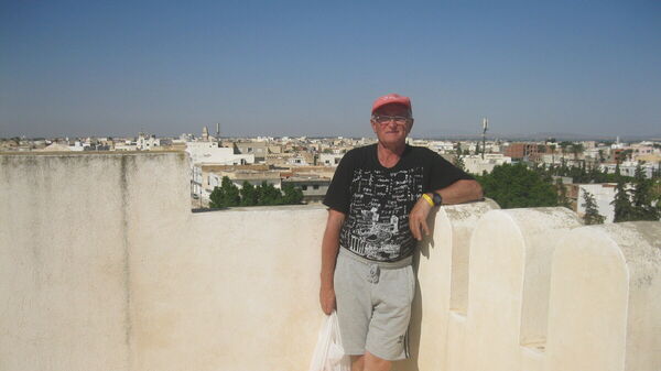  ,   Henry, 64 ,   ,   