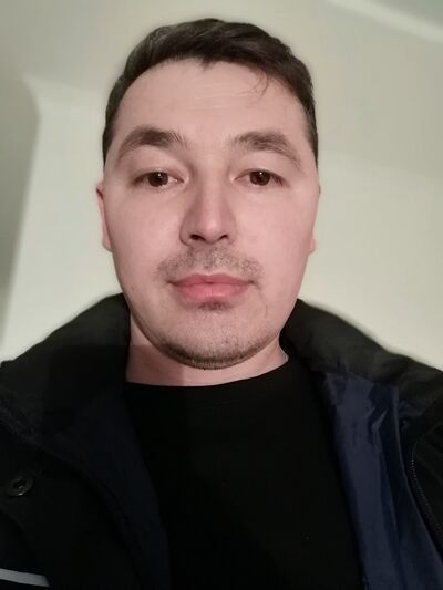  ,   Shavkat, 42 ,   , 
