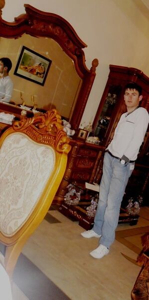  ,   Narek, 32 ,   ,   , c 