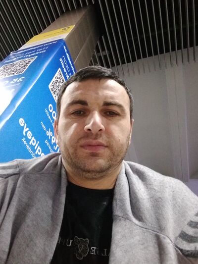   ,   Baxa Qebedov, 40 ,   ,   