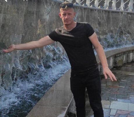  ,   Alper, 32 ,   ,   