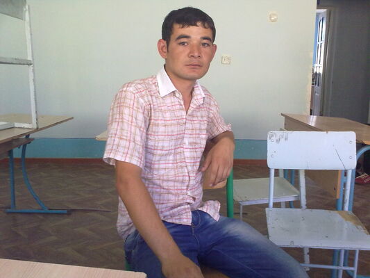  ,   Azizshox, 33 ,   