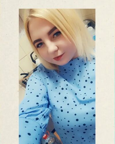  ,   Arina, 21 ,   ,   
