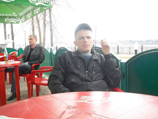  ,   Yurij, 44 ,   ,   , c 